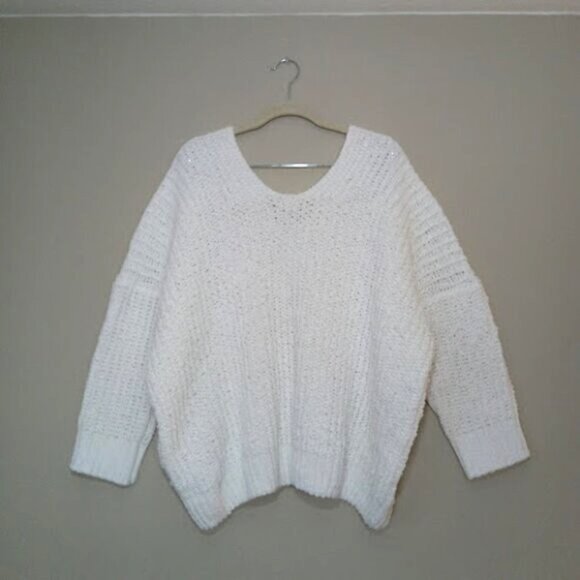 POL Ultra Soft Oversized Thick Chunky Deep V-Neck Sweater Cozy Warm Staple L - Picture 2 of 11
